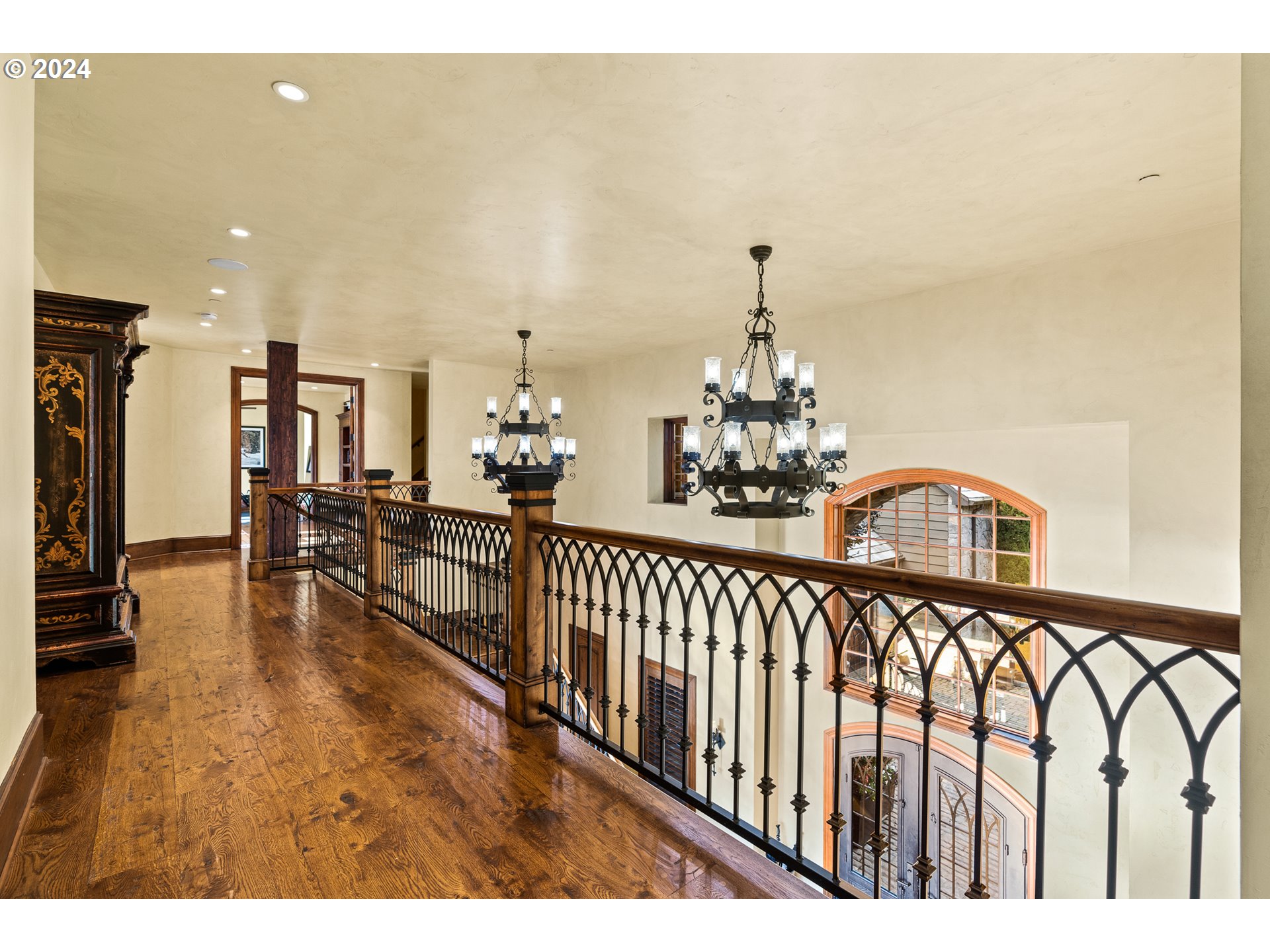 12780 South Fielding Road Lake Oswego, OR 97034 - Photo 30 of 48 a view of a living room and chandelier
