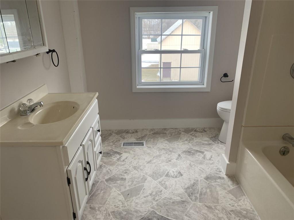 303 West Main Street Lewisville, IN 47352 - Photo 15 of 19