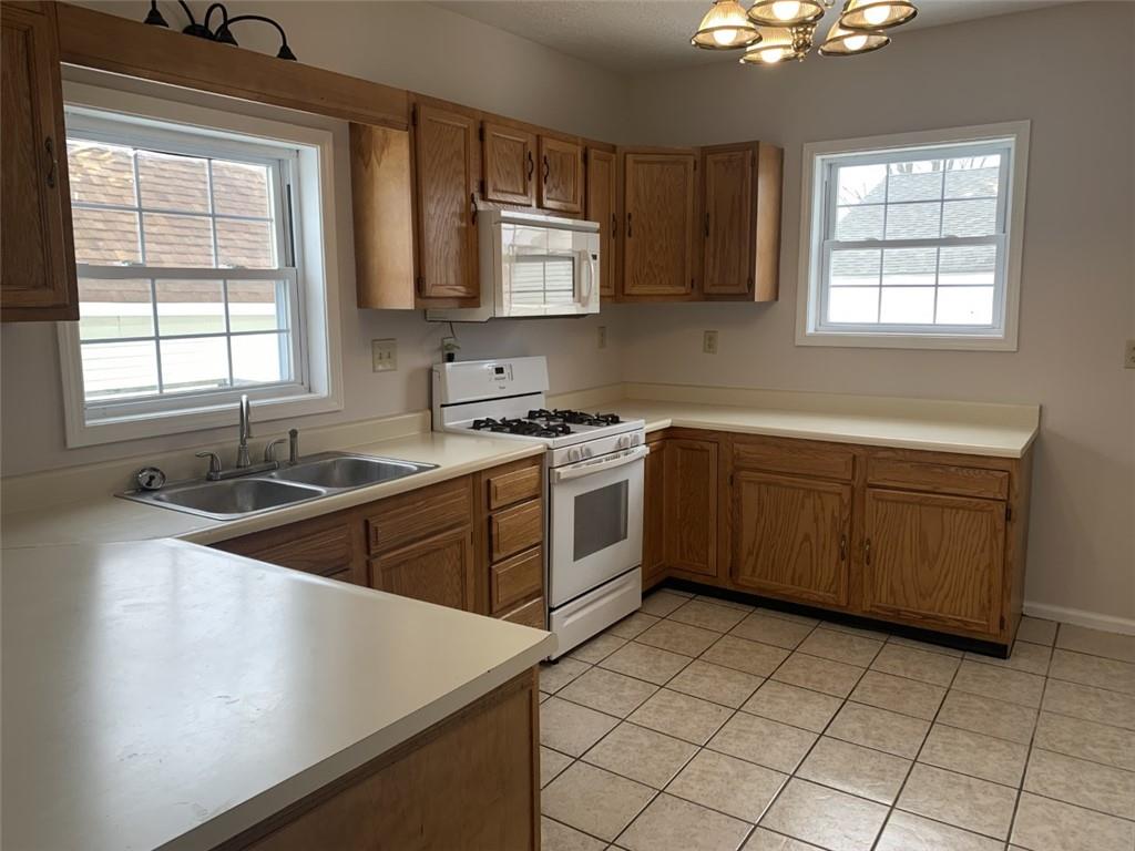 303 West Main Street Lewisville, IN 47352 - Photo 5 of 19