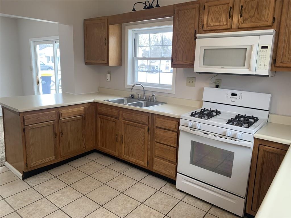 303 West Main Street Lewisville, IN 47352 - Photo 6 of 19