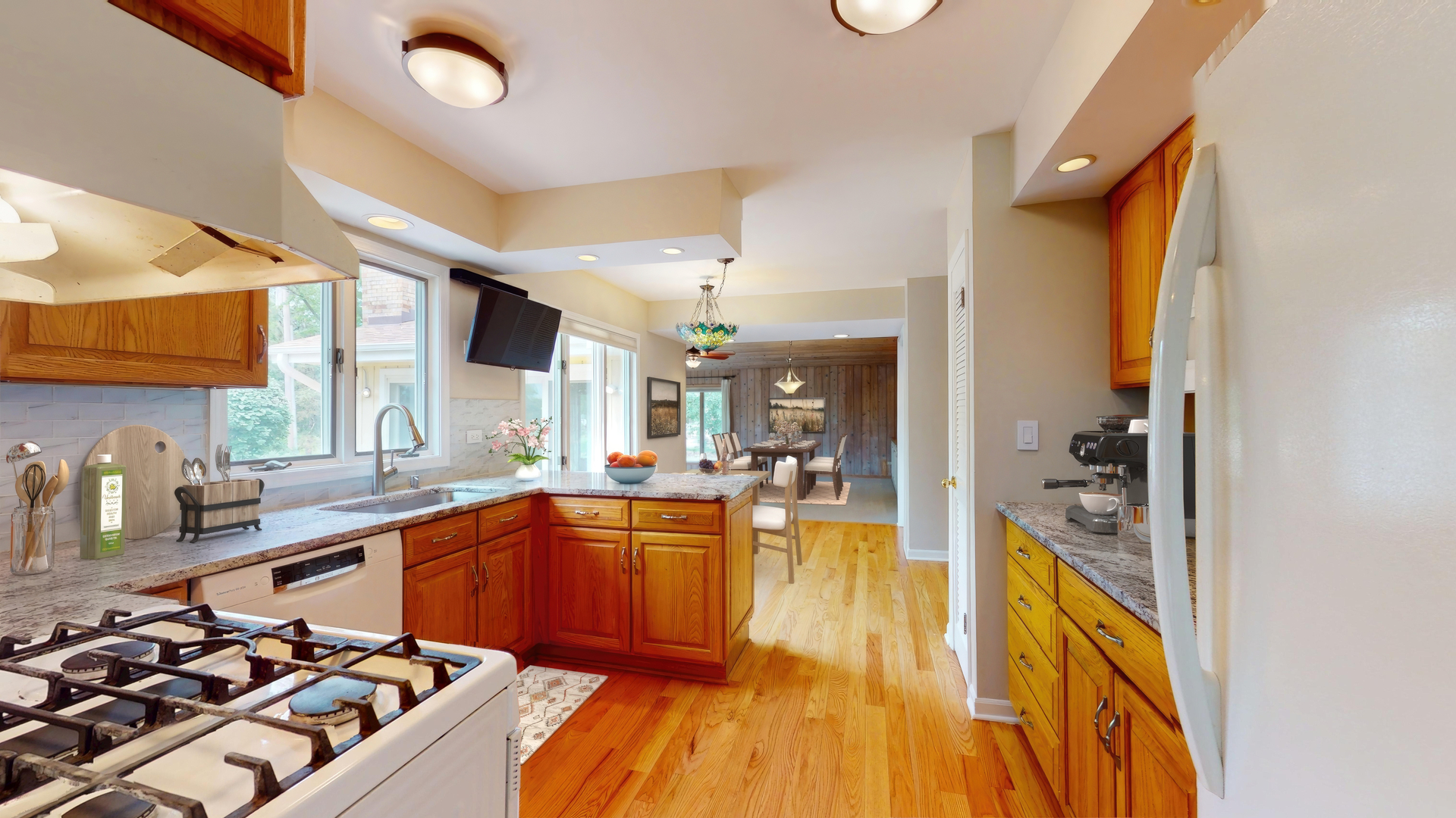 4905 Tile Line Road Crystal Lake, IL 60012 - Photo 8 of 40 Gallery Image 8
