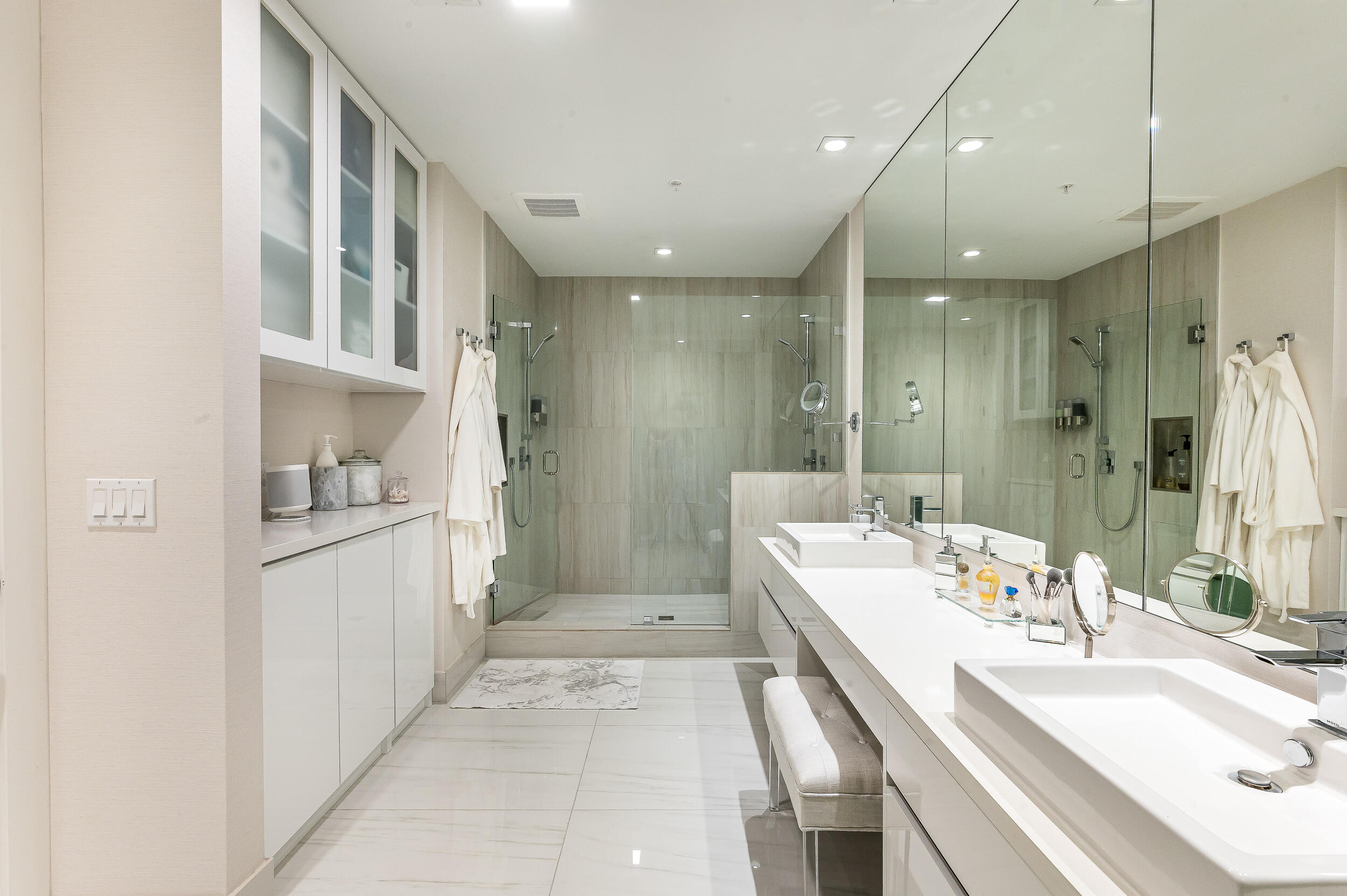 155 East Boca Raton Road, Unit 519 Boca Raton, FL 33432 - Photo 16 of 55 photo-10