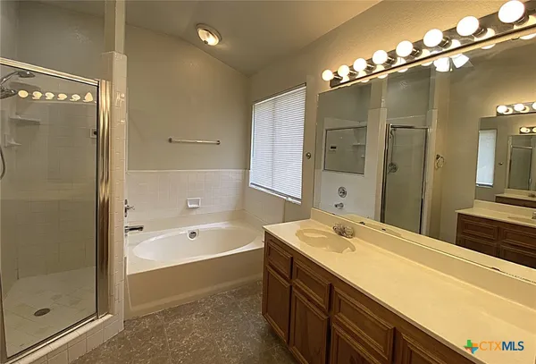 $995 | 1312 West Avenue D, Copperas Cove, TX 76522