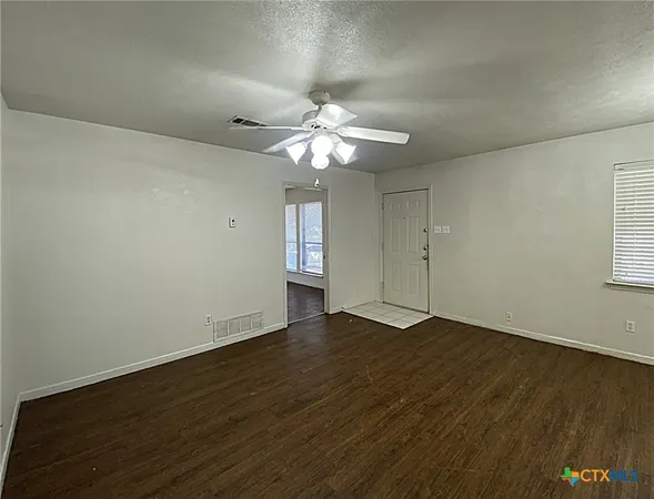 $995 | 1312 West Avenue D, Copperas Cove, TX 76522