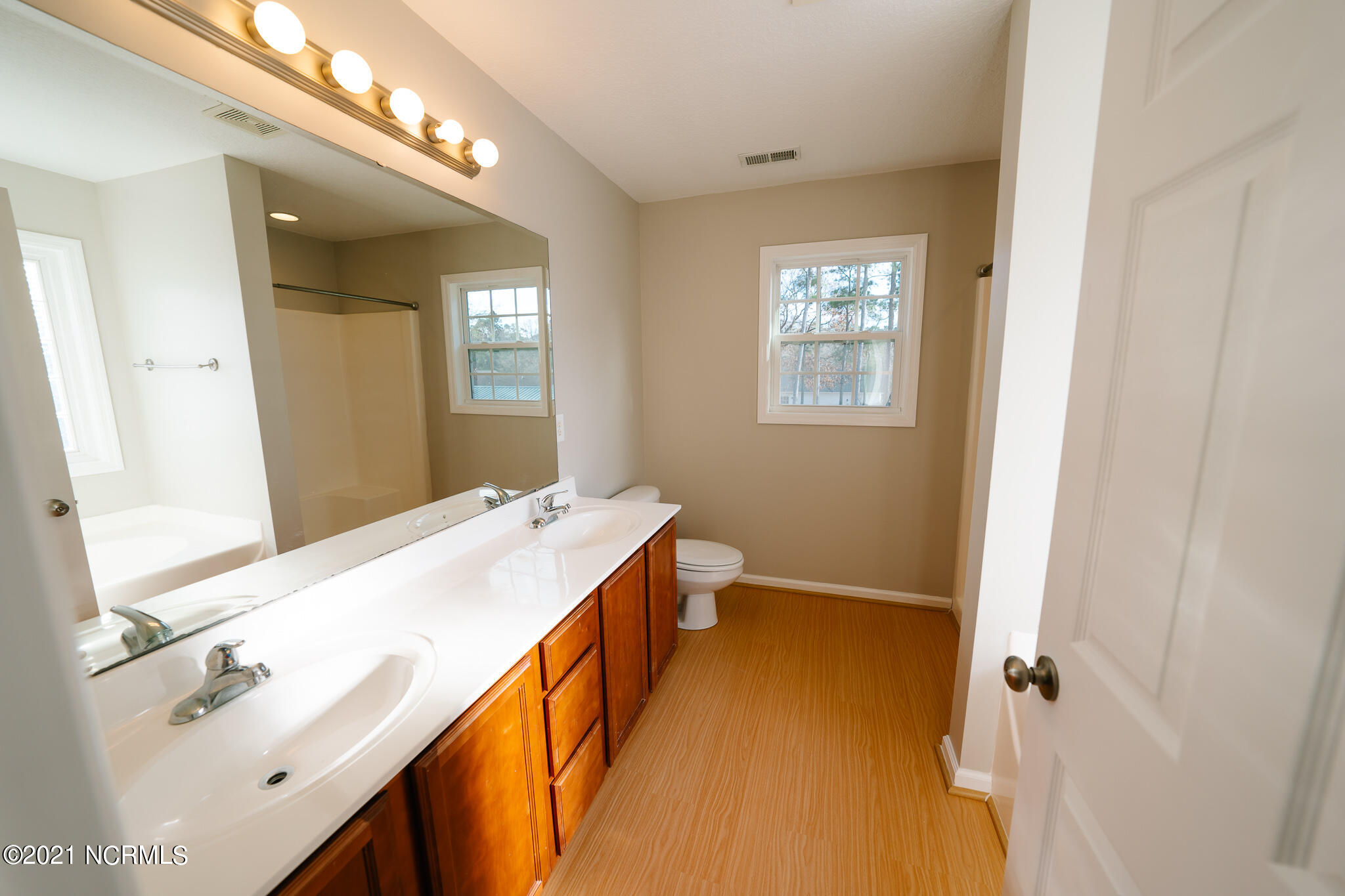 127 Saint Road Richlands, NC 28574 - Photo 17 of 35 DSC00001