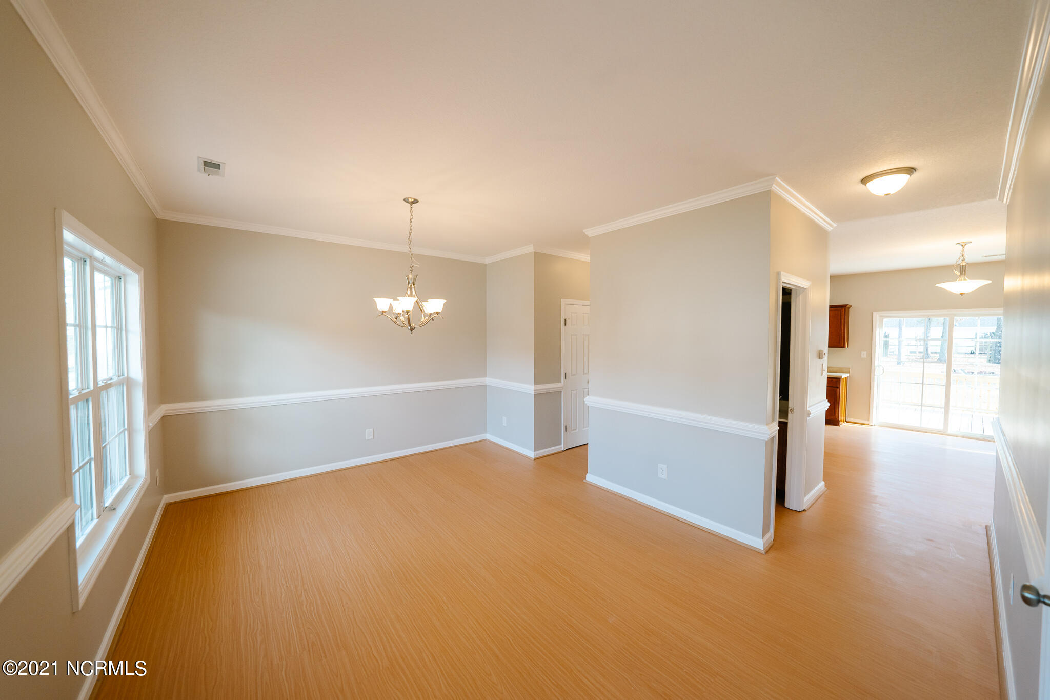 127 Saint Road Richlands, NC 28574 - Photo 5 of 35 DSC09987
