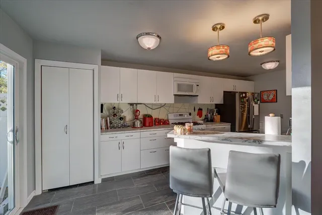 $304,000 | 885 Hemlock Drive, Verona, WI 53593