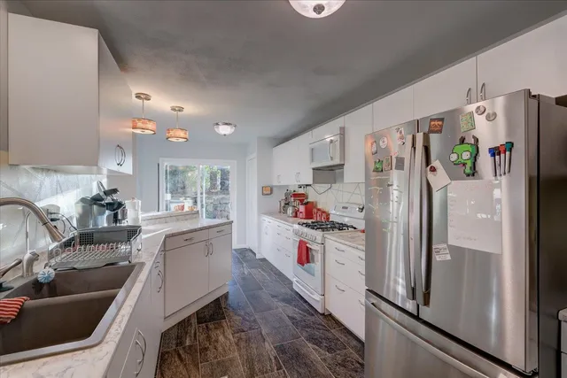 $304,000 | 885 Hemlock Drive, Verona, WI 53593