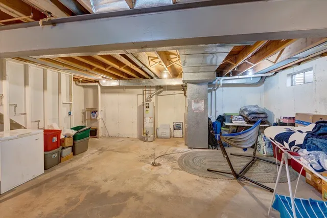 $304,000 | 885 Hemlock Drive, Verona, WI 53593