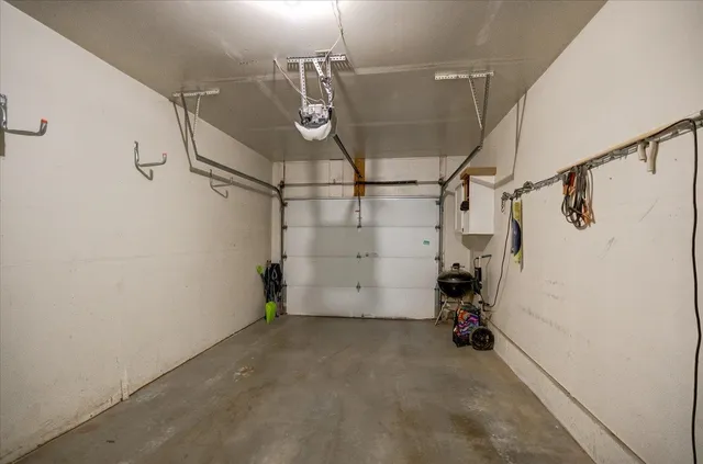 $304,000 | 885 Hemlock Drive, Verona, WI 53593