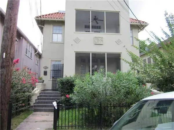 $1,800 | 2211 Jefferson Avenue, New Orleans, LA 70115