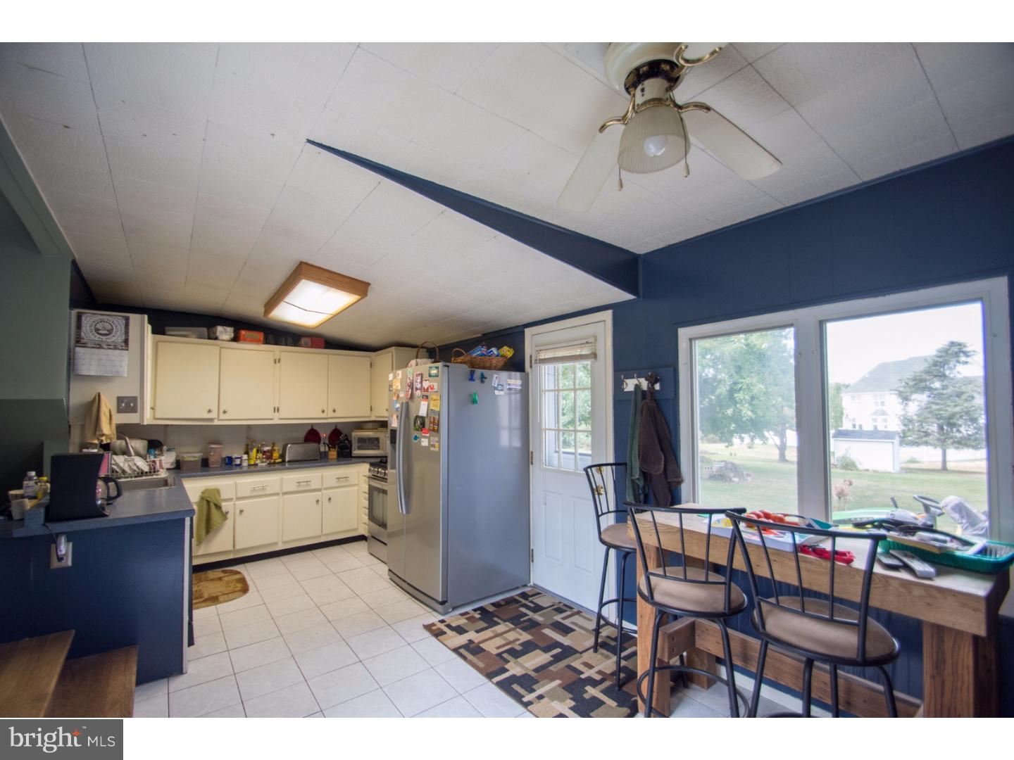 693 Tollgate Road Quakertown, PA 18951 - Photo 11 of 15 Gallery Image 11