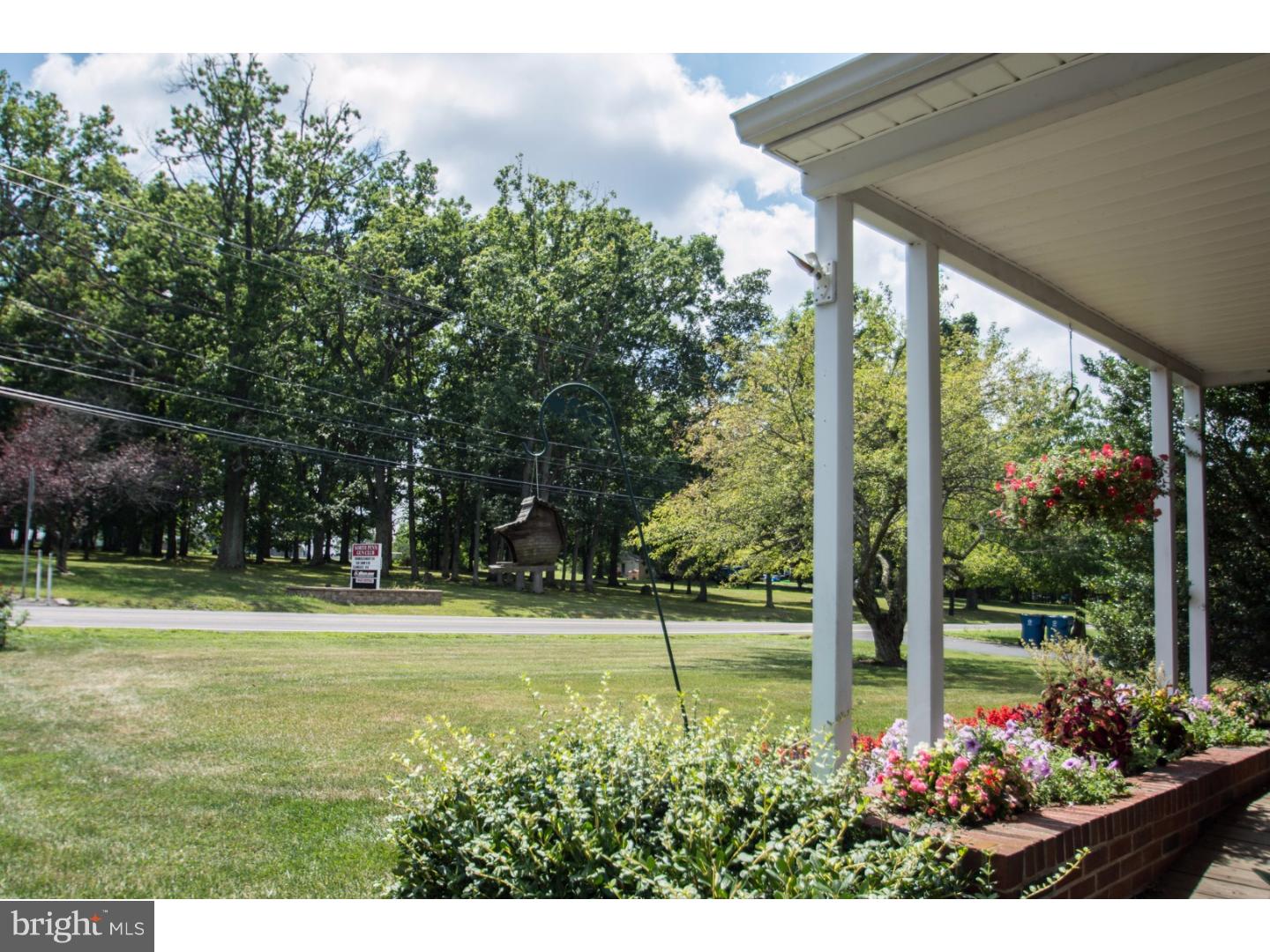 693 Tollgate Road Quakertown, PA 18951 - Photo 4 of 15 Gallery Image 4