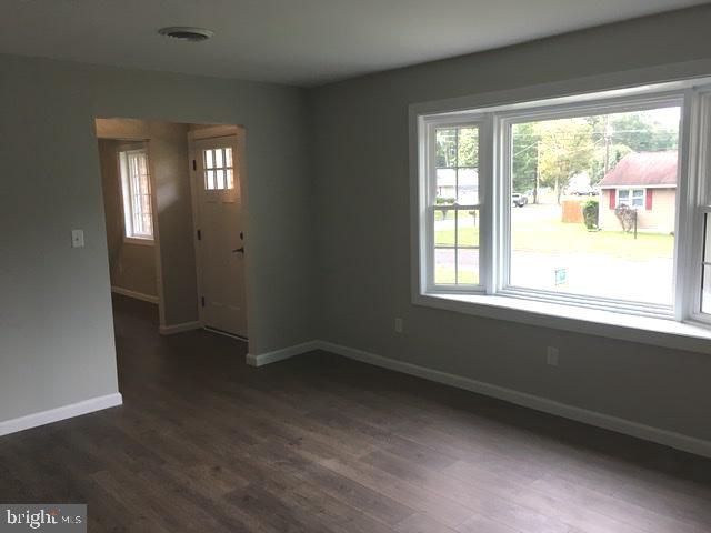 12 Oberlin Road Pennsville, NJ 08070 - Photo 15 of 50 Gallery Image 15