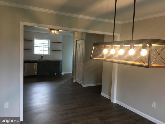 12 Oberlin Road Pennsville, NJ 08070 - Photo 20 of 50 dining room