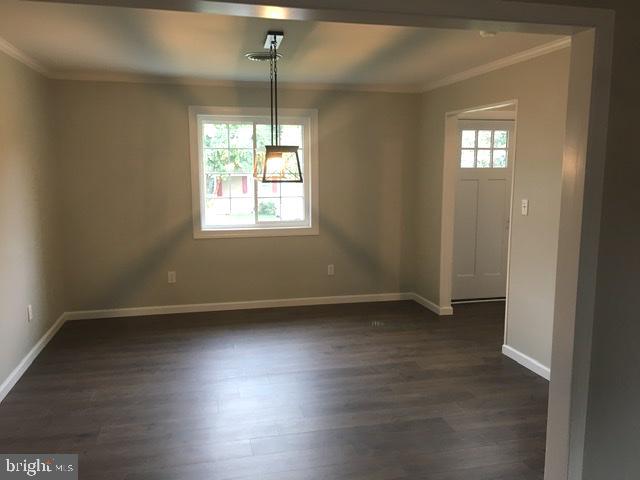 12 Oberlin Road Pennsville, NJ 08070 - Photo 21 of 50 dining room