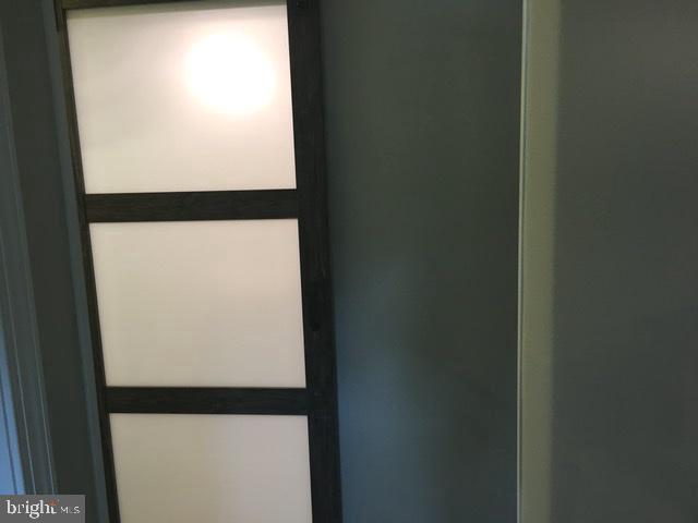 12 Oberlin Road Pennsville, NJ 08070 - Photo 36 of 50 glass barn door