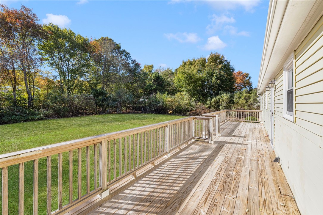 620 Dry Bridge Road North Kingstown, RI 02852 - Photo 12 of 14