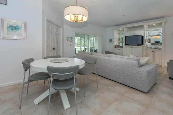 $6,800 | 4205 Fairway Drive North, Unit 4205, Jupiter, FL 33477