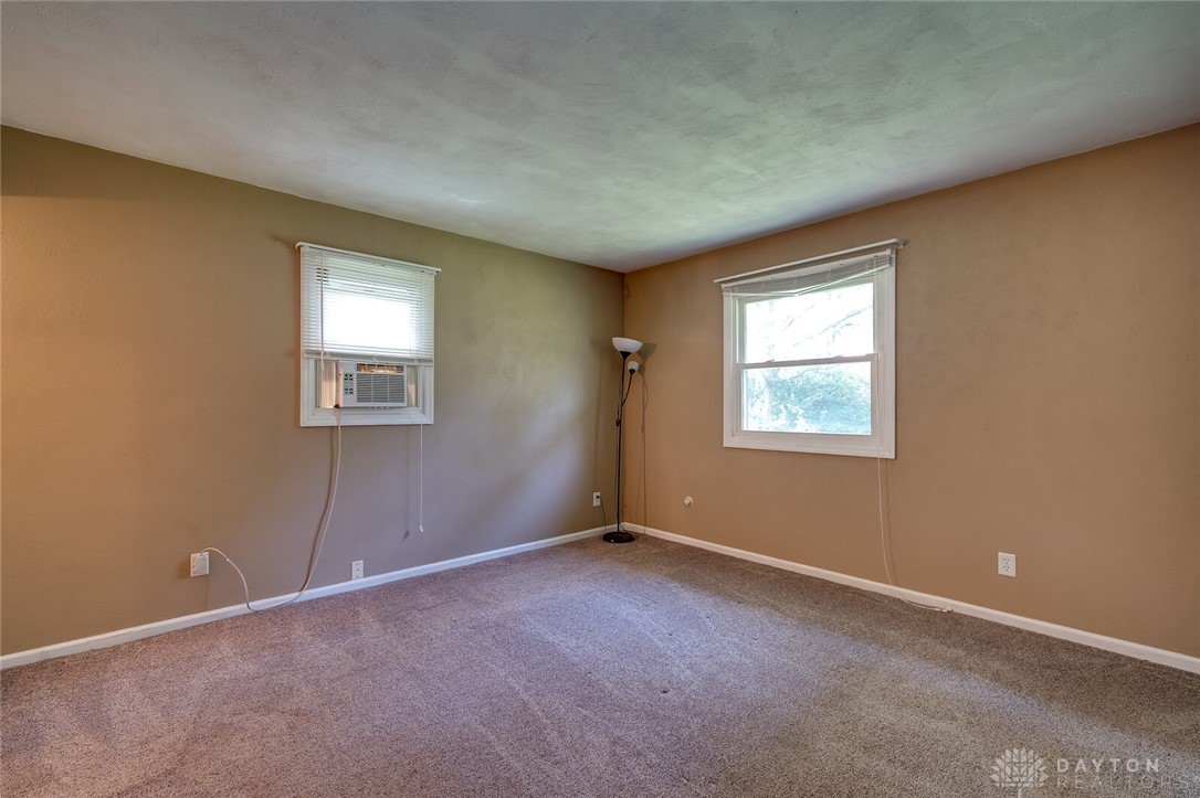 9859 Welsh Road Brookville, OH 45309 - Photo 14 of 27 Gallery Image 14