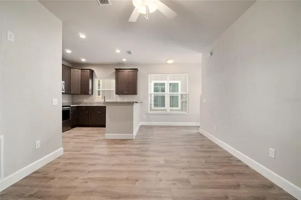 $3,975 | 622 Northwest 3rd Avenue, Unit 5, Gainesville, FL 32601