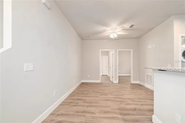 $3,975 | 622 Northwest 3rd Avenue, Unit 5, Gainesville, FL 32601
