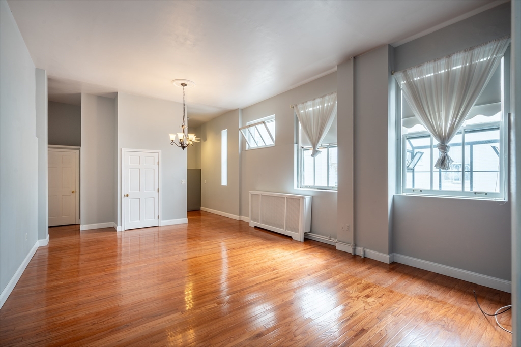 16 Balmoral Street, Unit 422 Andover, MA 01810 - Photo 15 of 34
