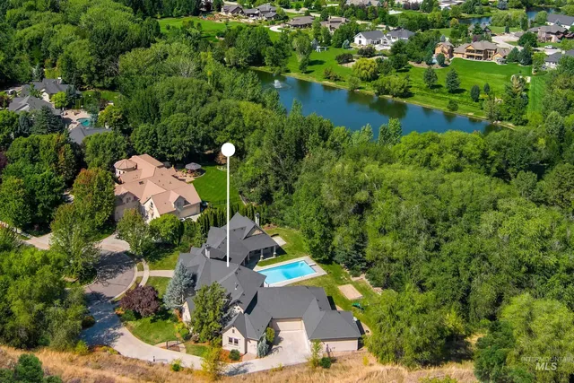 $2,150,000 | 1450 East Covey Run Court, Eagle, ID 83616