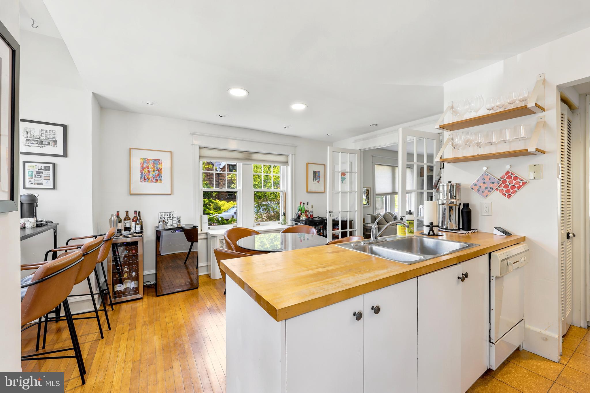 450 Wellesley Road Philadelphia, PA 19119 - Photo 8 of 16
