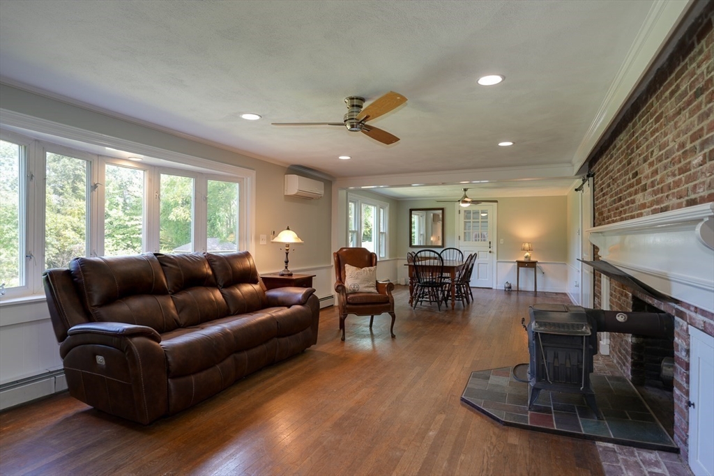 68 Old Harvard Road Bolton, MA 01740 - Photo 5 of 39 Gallery Image 5