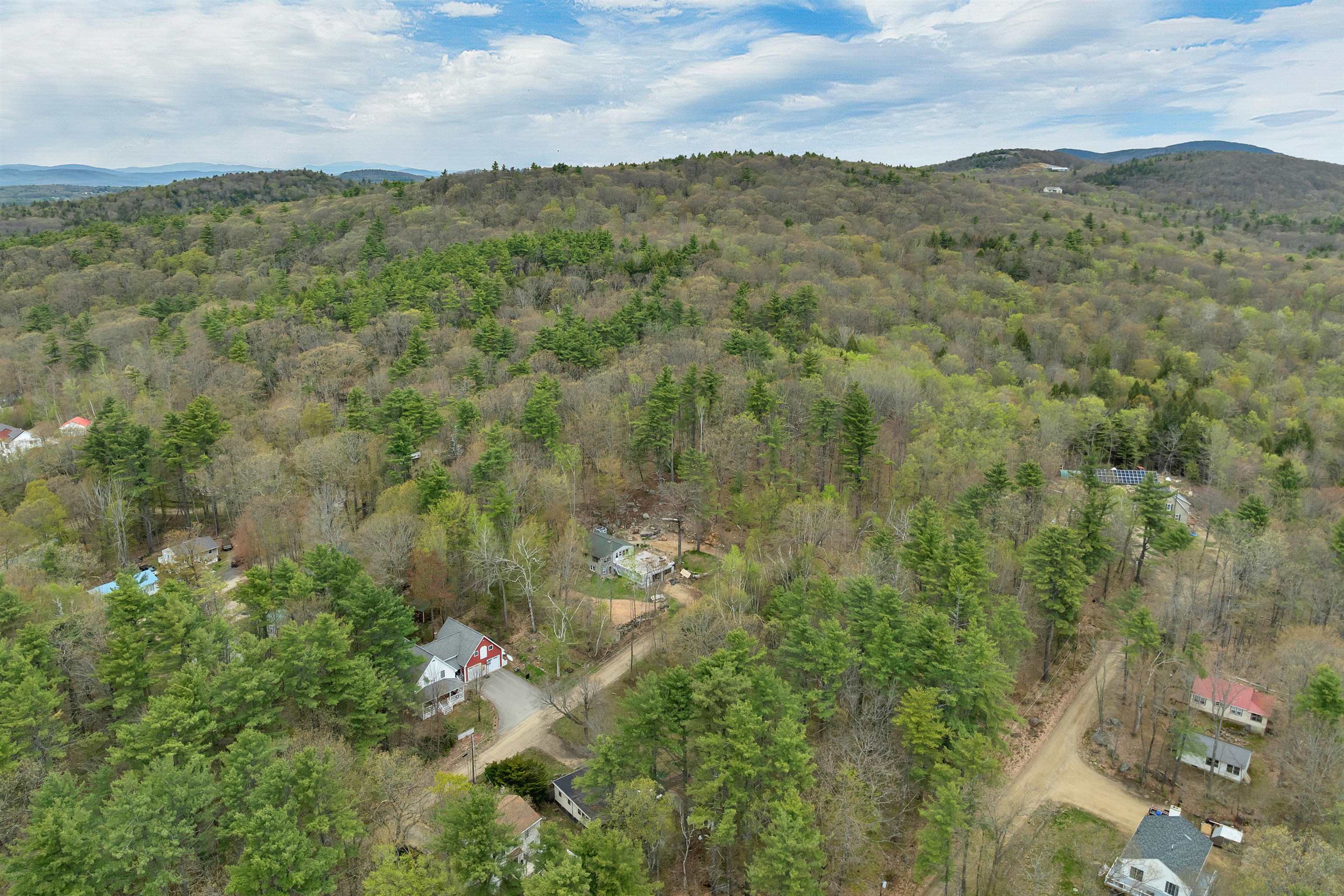 21 Grape Avenue Gilmanton, NH 03237 - Photo 2 of 18