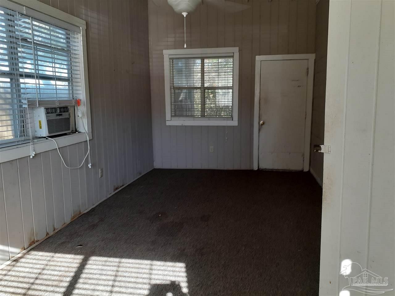 202 Alton Road Pensacola, FL 32507 - Photo 8 of 12 Gallery Image 8