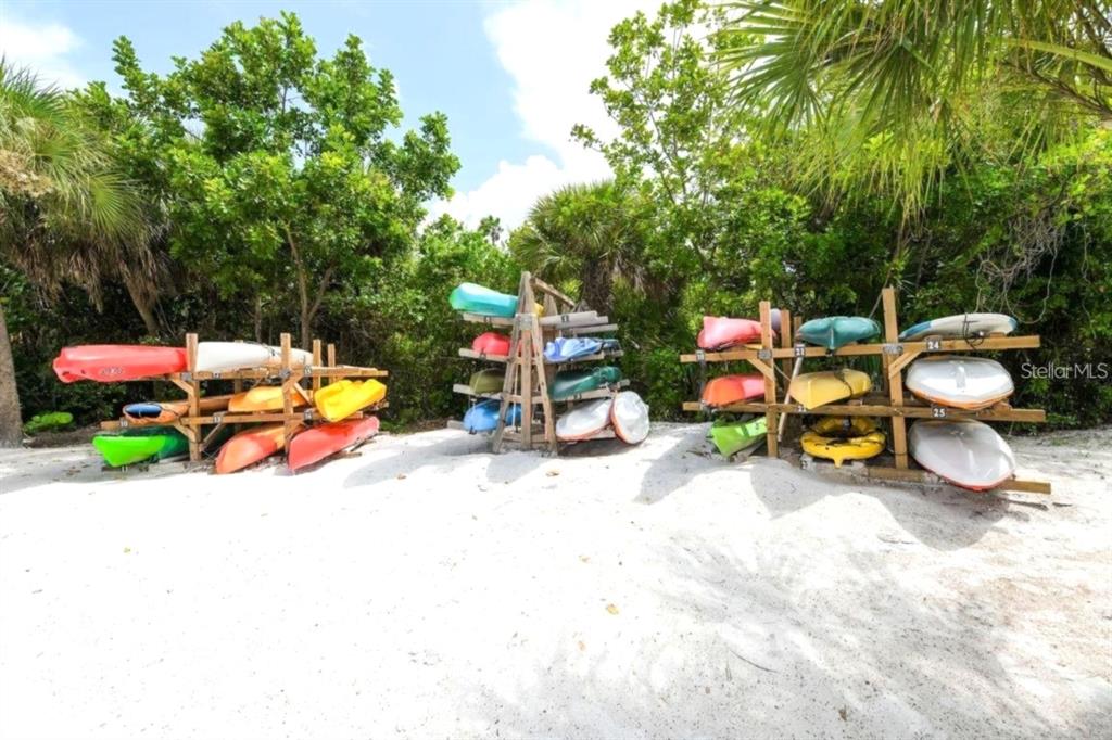 237 Hour Glass Way, Unit V6 Sarasota, FL 34242 - Photo 32 of 38