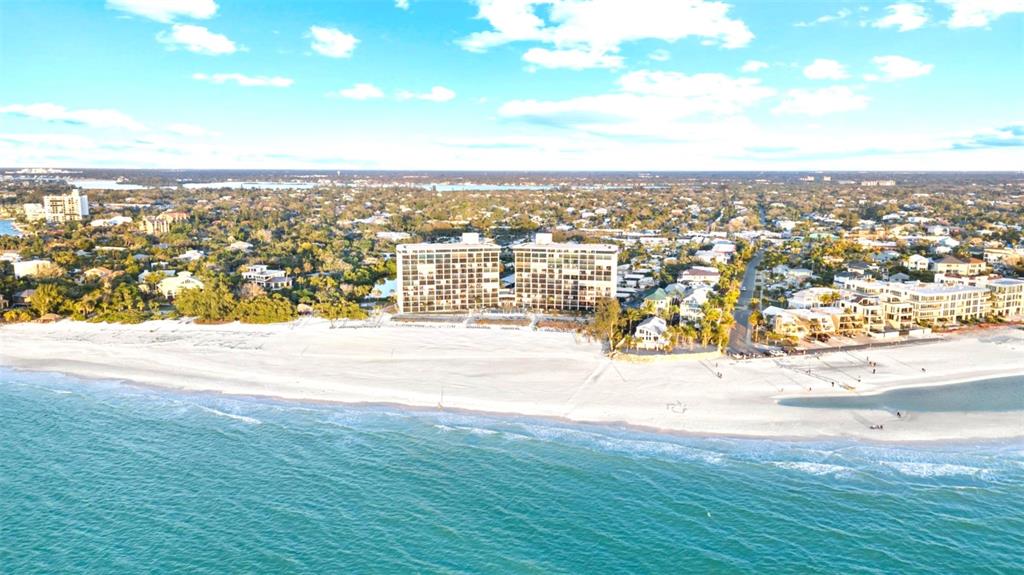 237 Hour Glass Way, Unit V6 Sarasota, FL 34242 - Photo 37 of 38