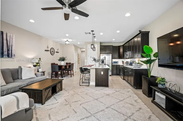 $3,650 | 10103 Akenside Drive, Boca Raton, FL 33428