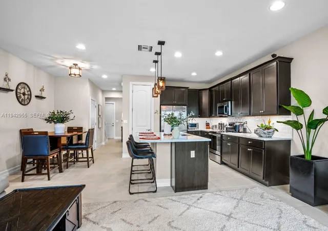 $3,650 | 10103 Akenside Drive, Boca Raton, FL 33428