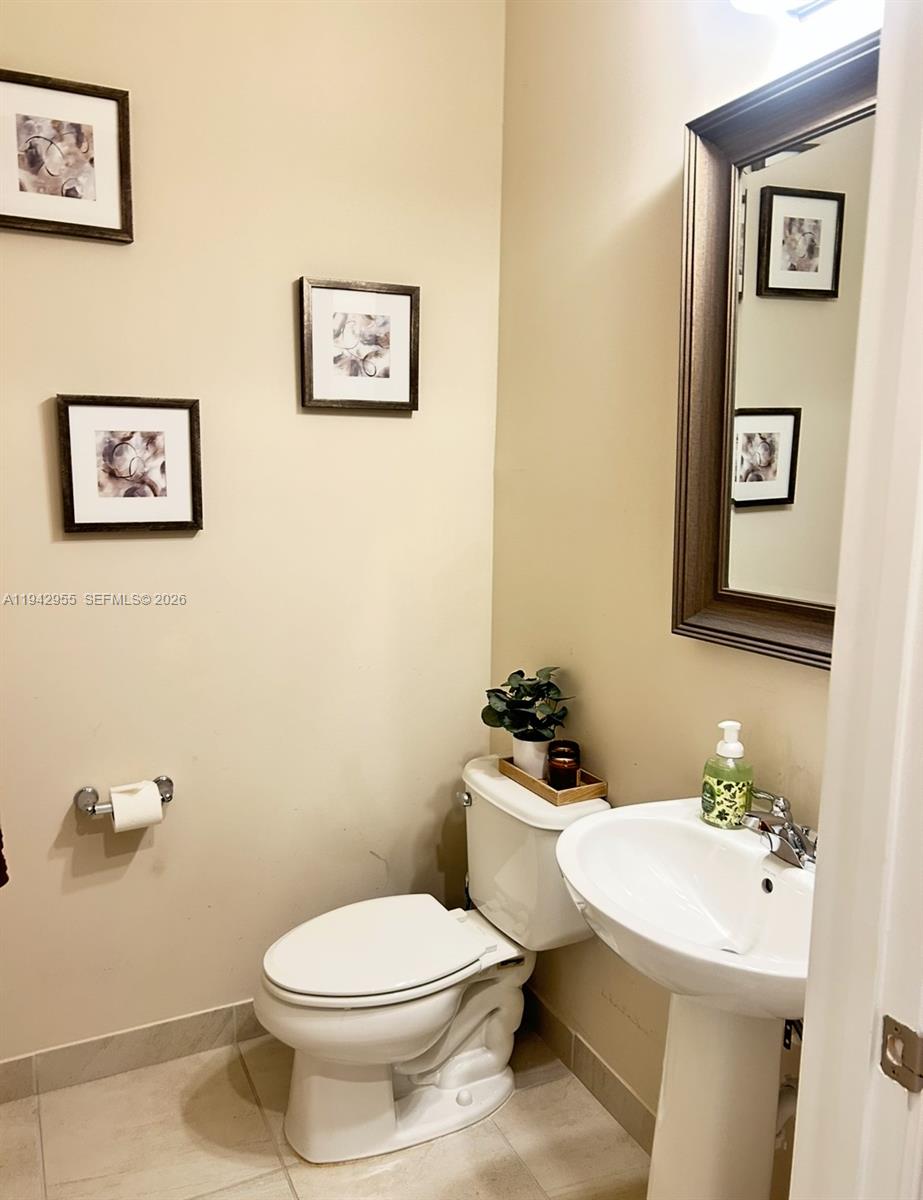 10103 Akenside Drive Boca Raton, FL 33428 - Photo 8 of 26 Downstairs