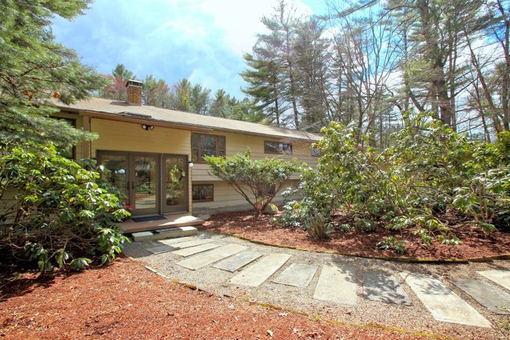 416 Taylor Road Stow, MA 01775 - Photo 1 of 29