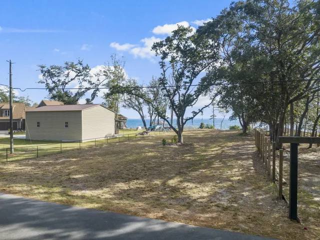 $575,000 | 0 Bayview Drive, Freeport, FL 32439