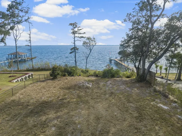$575,000 | 0 Bayview Drive, Freeport, FL 32439