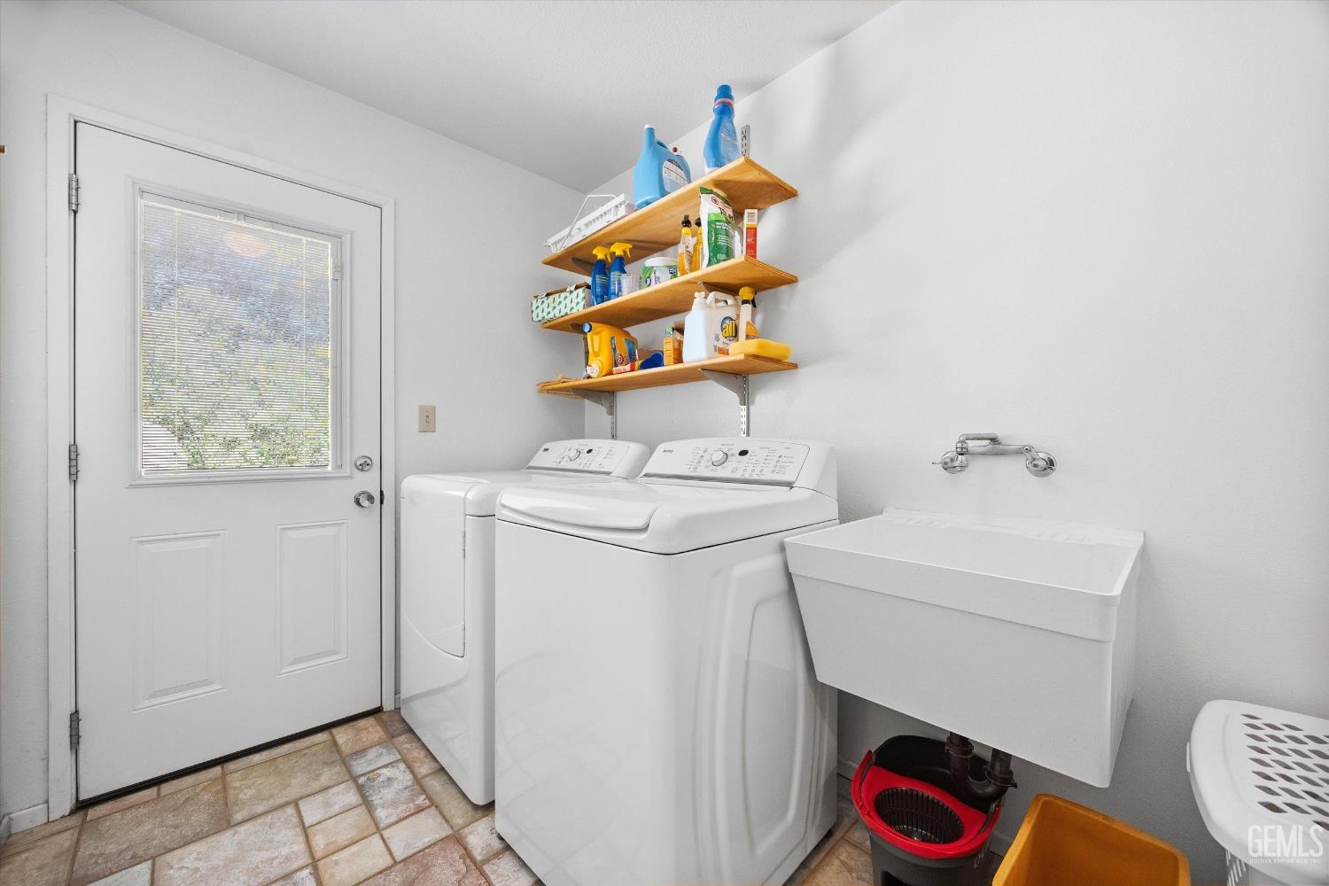 Undisclosed Address Tehachapi, CA 93561 - Photo 25 of 52