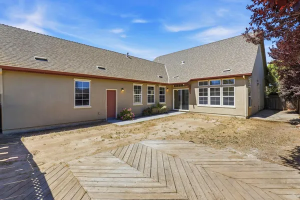 $669,000 | 631 Elm Avenue, Greenfield, CA 93927