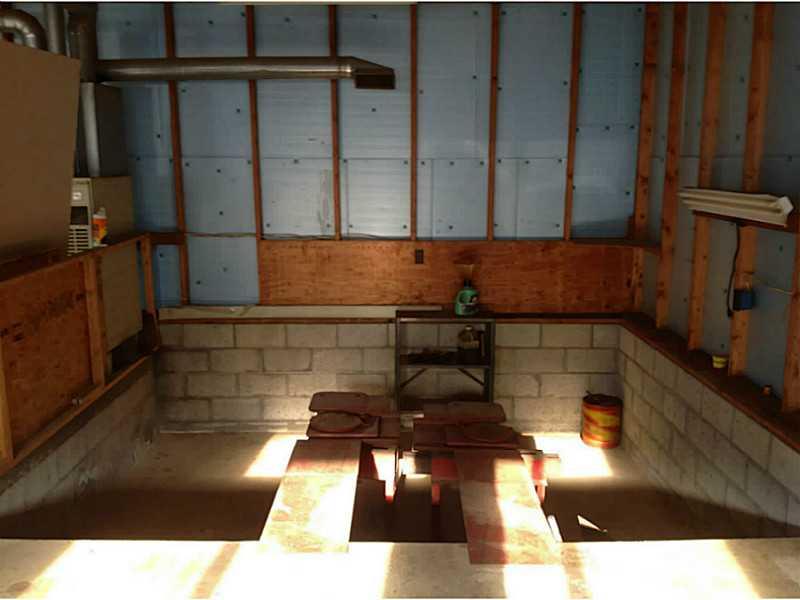 217 Marcoline Road Indiana, PA 15701 - Photo 13 of 14 Other. Garage pit