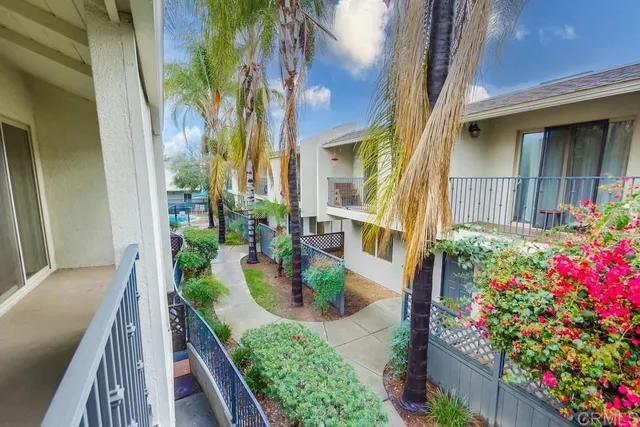 $325,000 | 1045 Peach Avenue, Unit 12, El Cajon, CA 92021