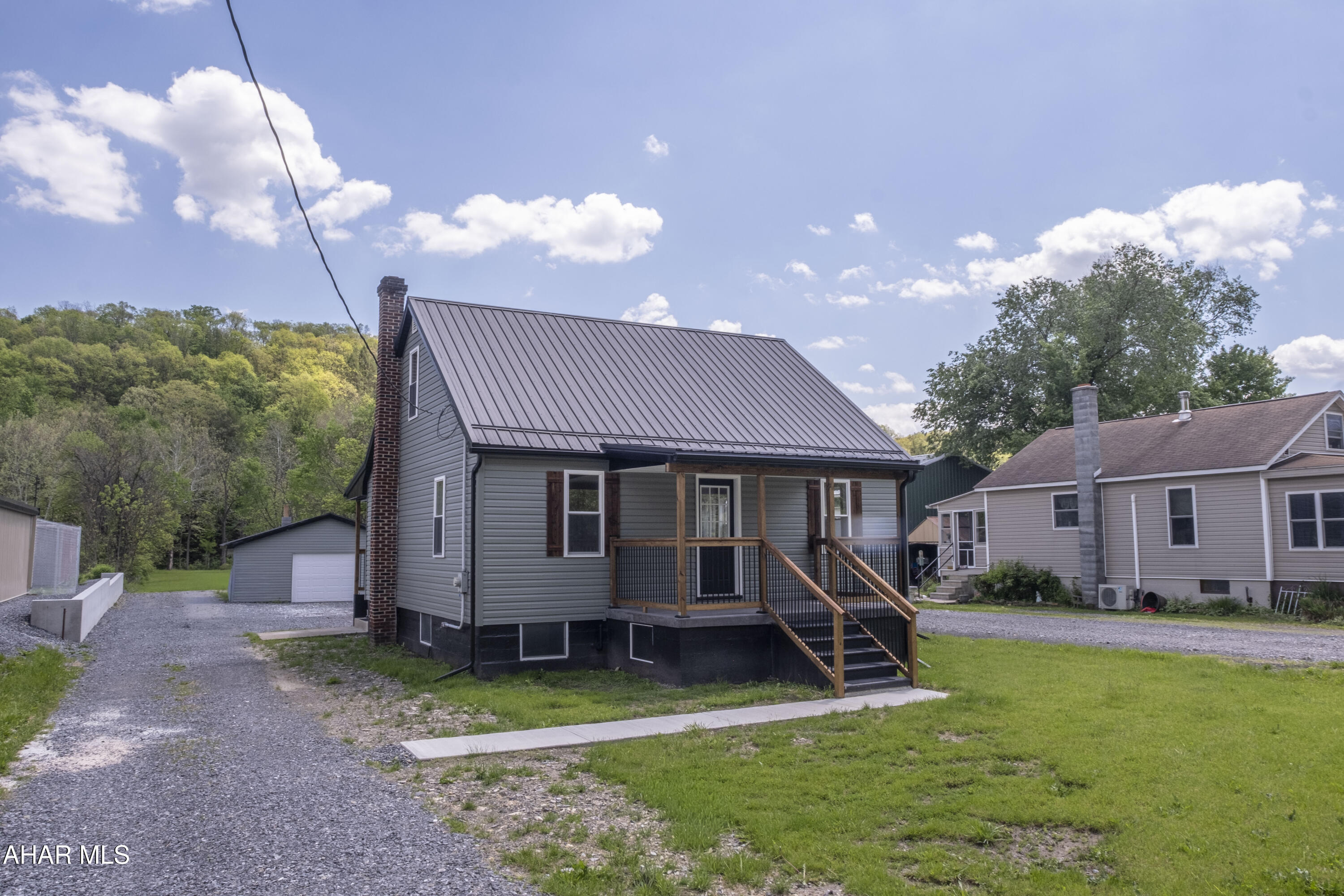 10475 Fairgrounds Road Huntingdon, PA 16652 - Photo 1 of 34