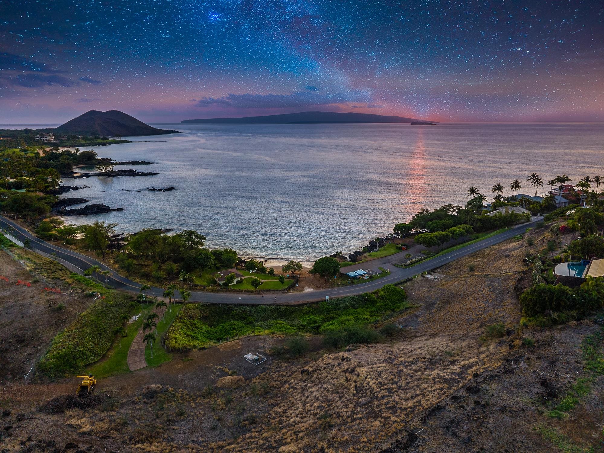 5147 Makena Road, Unit 5 Kihei, HI 96753 - Photo 18 of 18 a view of a lake with a mountain