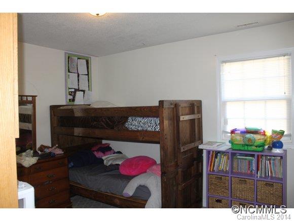 4750 Gwaltney Road Morganton, NC 28655 - Photo 5 of 7 Gallery Image 5