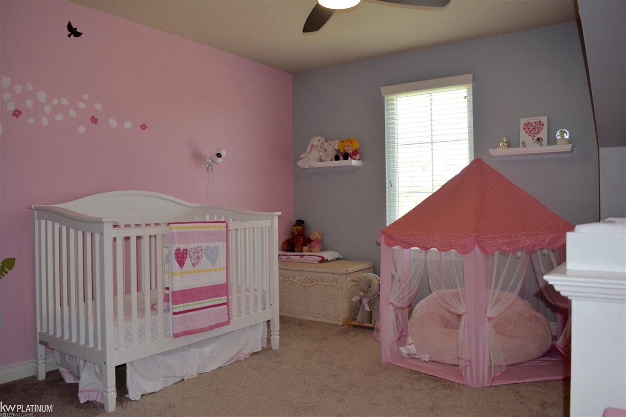 22558 Brantingham Road Macomb, MI 48044 - Photo 22 of 37