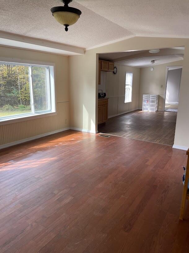 289 Tucker Road Hartford, ME 04220 - Photo 6 of 14