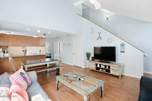 $2,000 | 123 White Cap Way, Panama City Beach, FL 32407